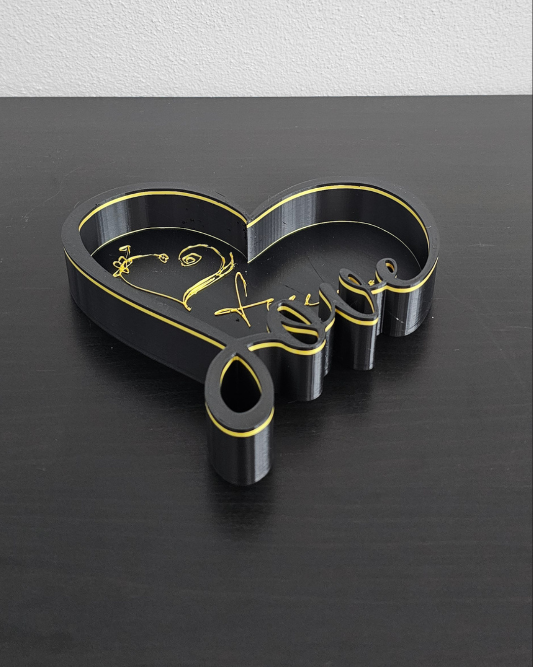 Bandeja Decorativa Forever Heart – Peça de Presente Romântico