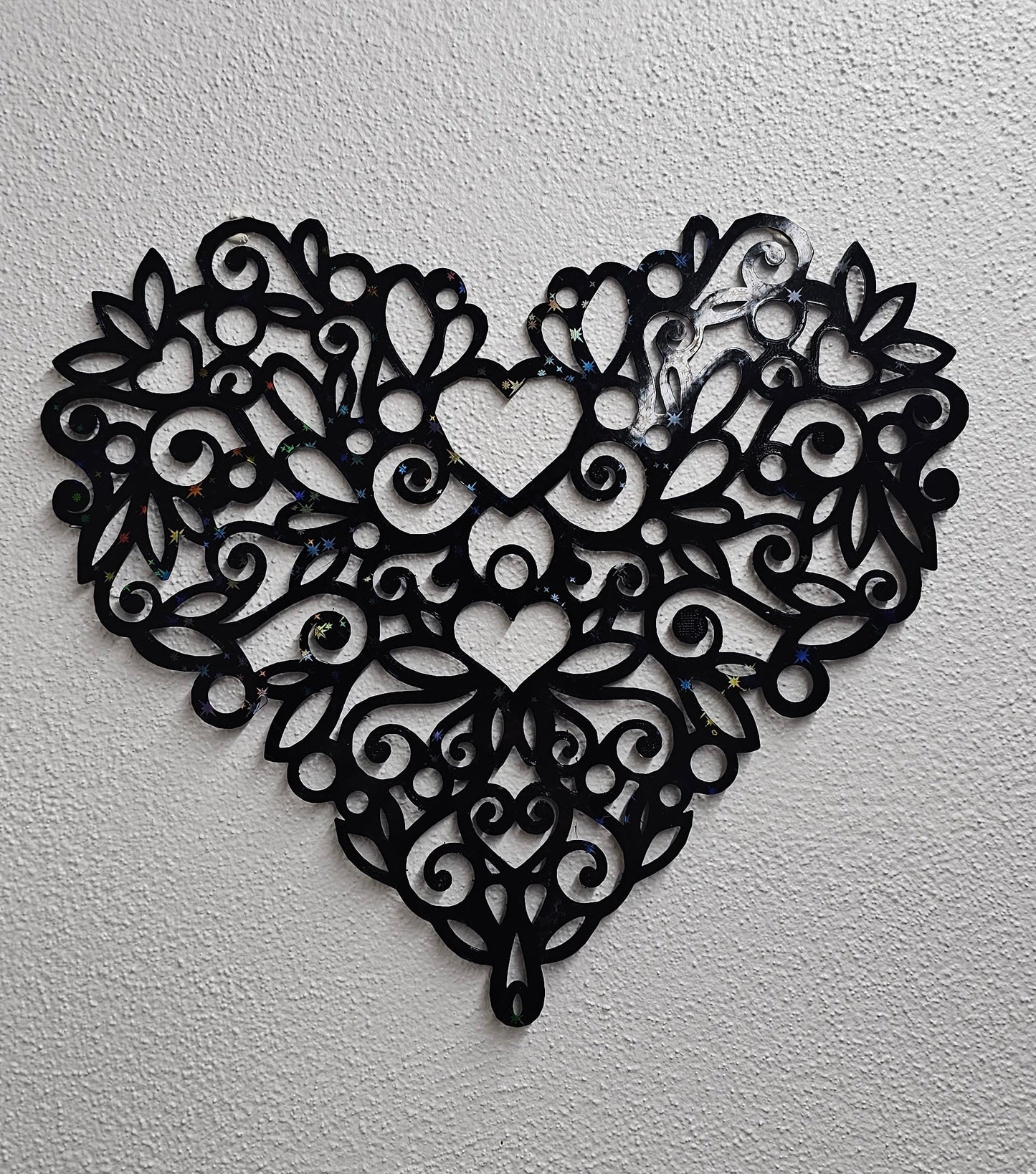 Decorative Heart Wall Art – Intricate Design Hueforge