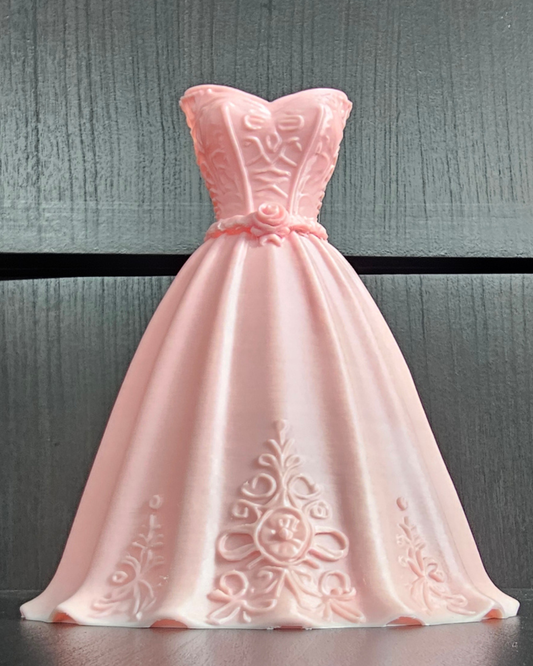 Vaso Vestido de Noiva – Decoração Escultórica Romântica