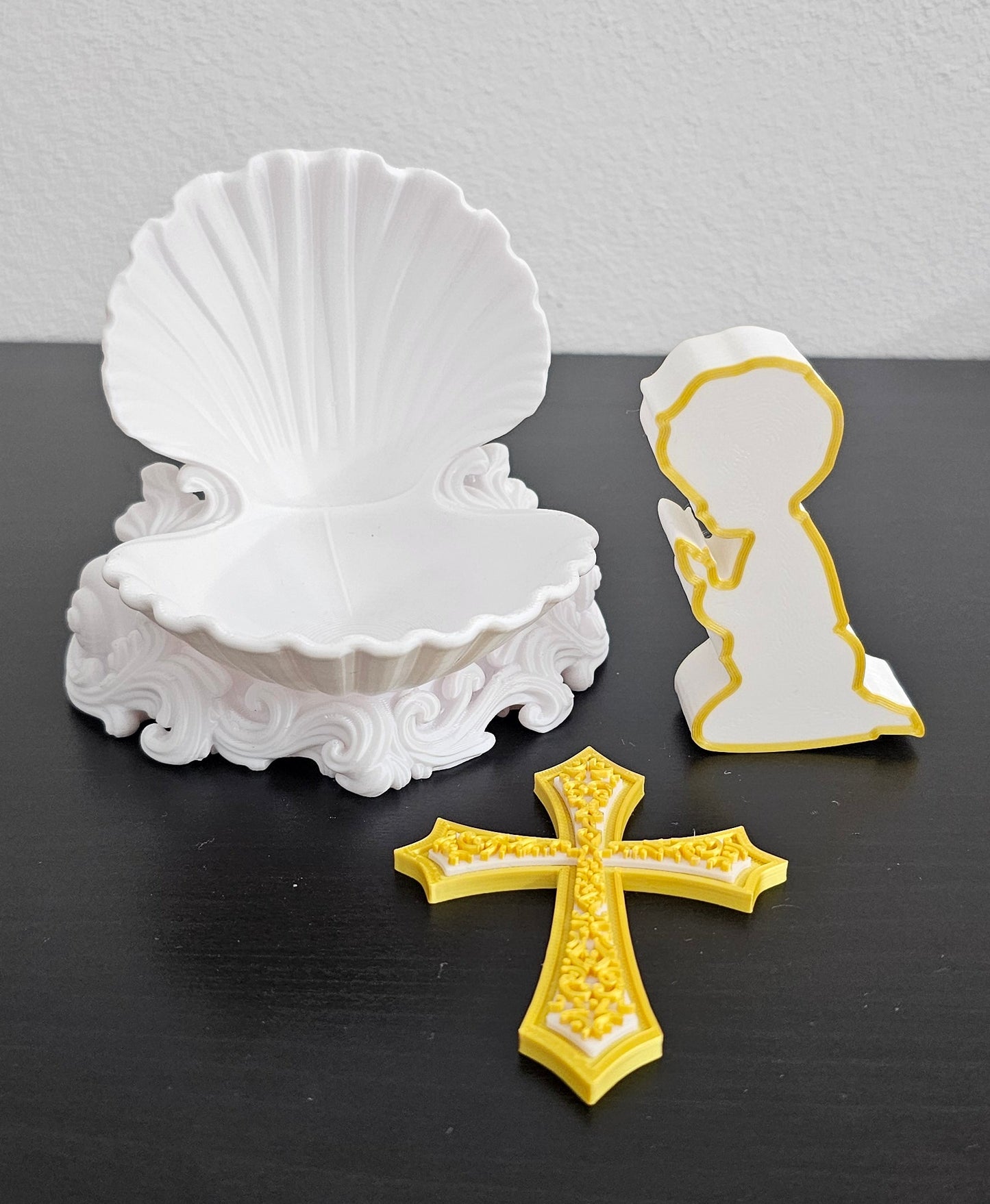 Religious Gift Set (Shell, Cross & Figure)