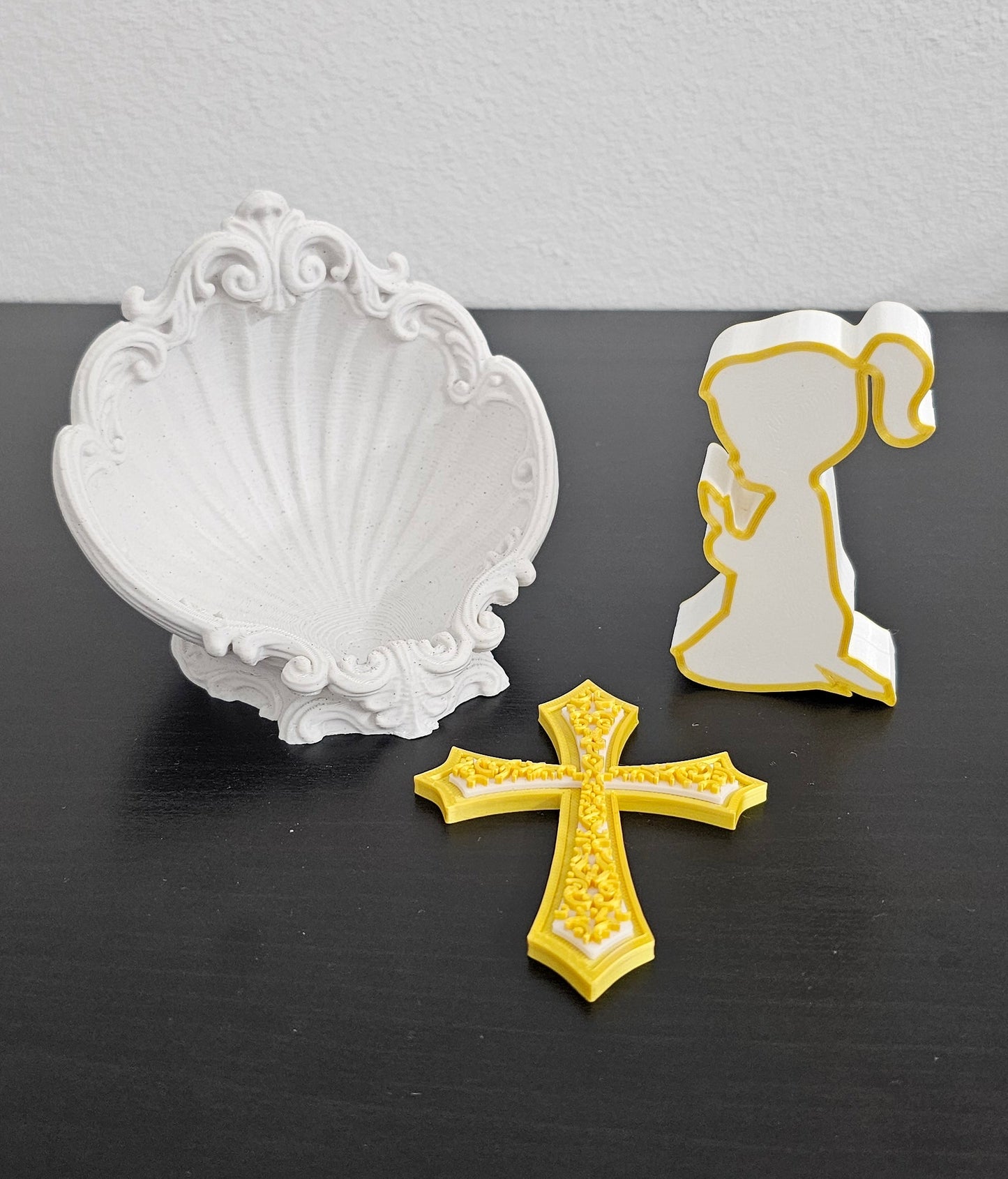 Religious Gift Set (Shell, Cross & Figure)