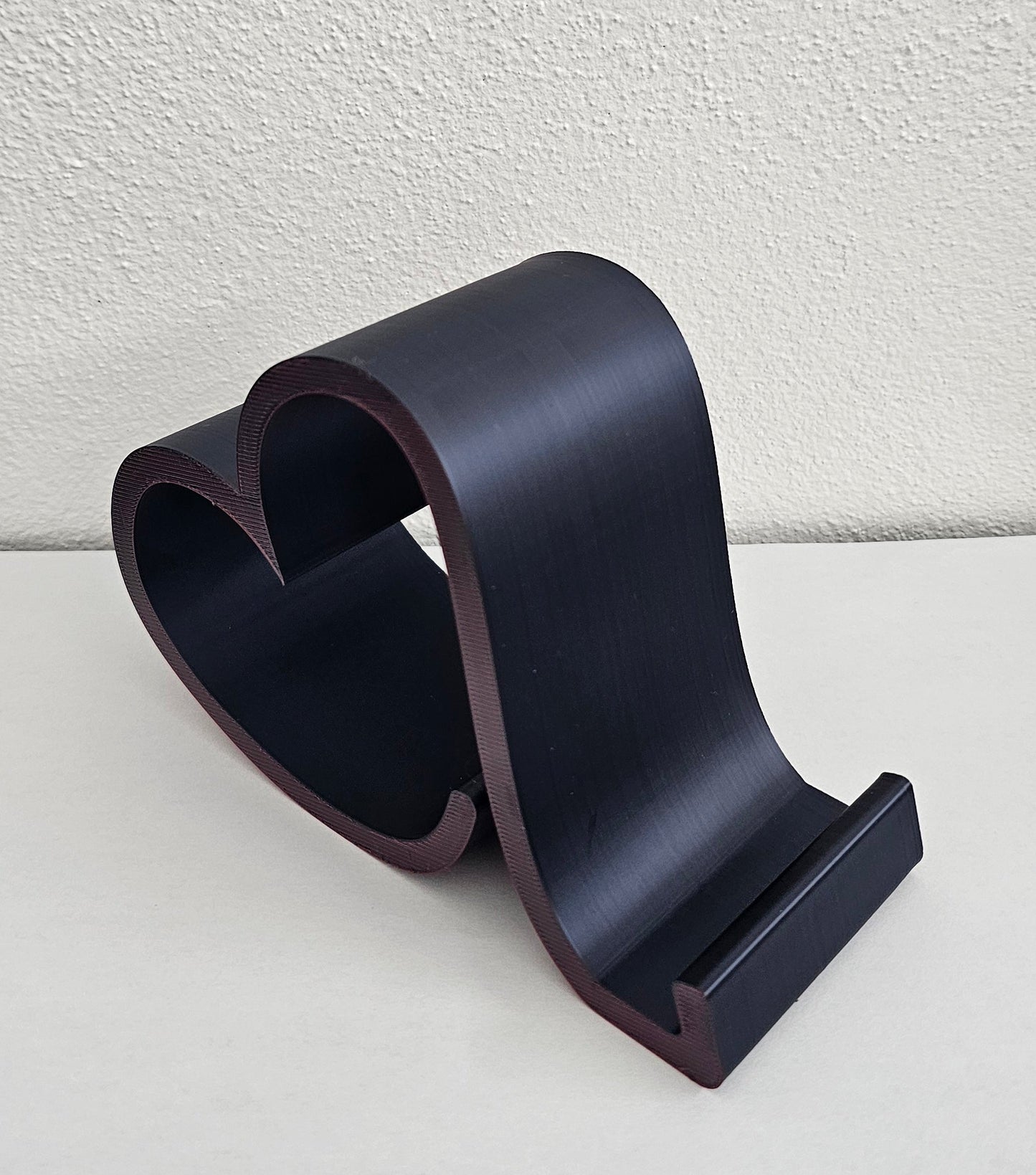 Heart Phone Holder V2 – Black/Red