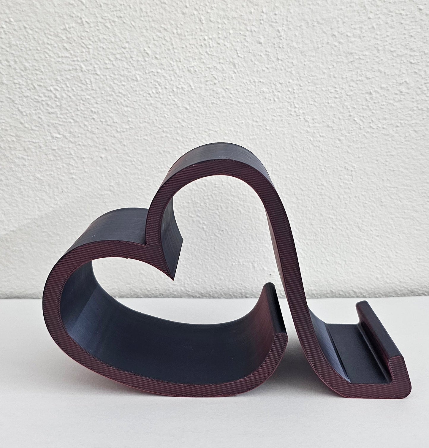 Heart Phone Holder V2 – Black/Red