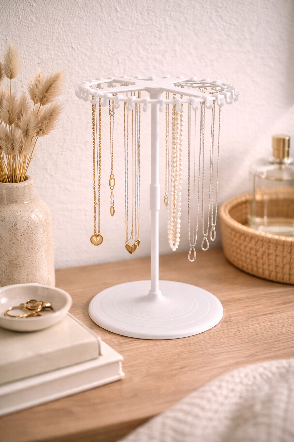 Rotating Jewelry Stand – Minimal Organizer